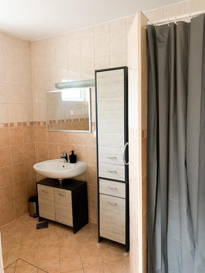 Lovely Basement Rental Bled Esterno foto