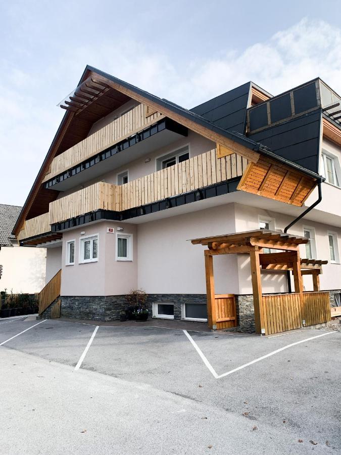 Lovely Basement Rental Bled Esterno foto
