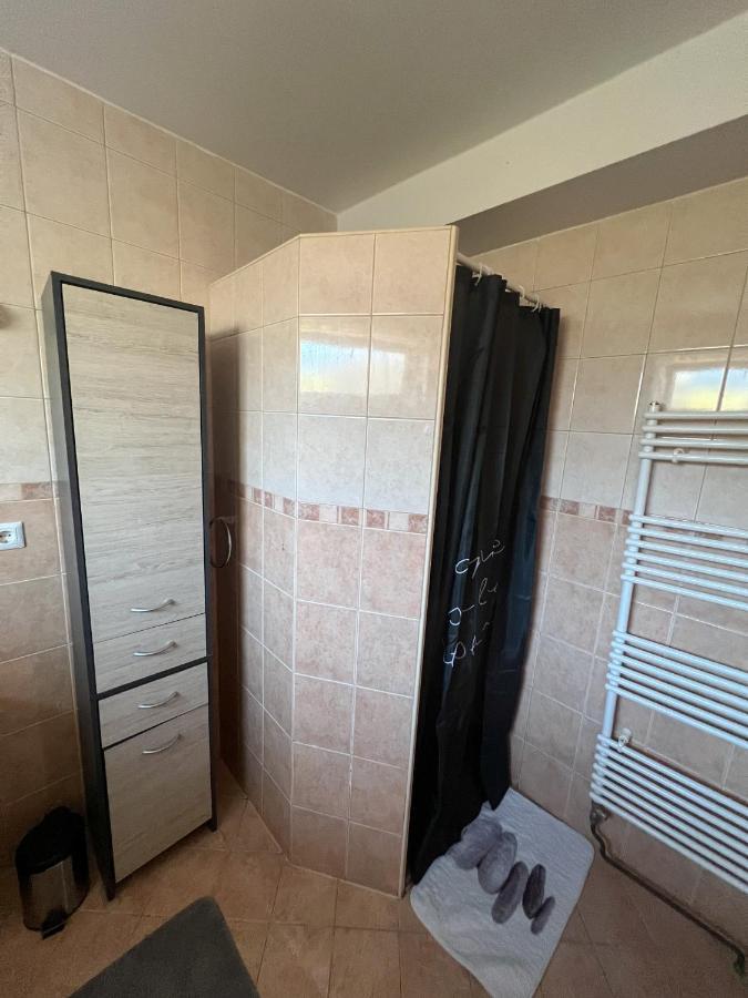 Lovely Basement Rental Bled Esterno foto