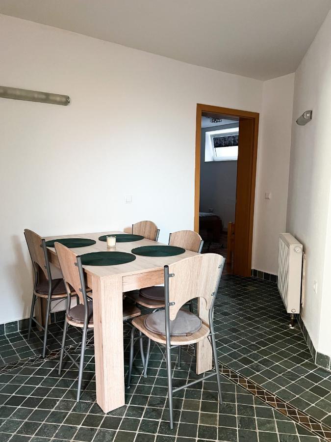 Lovely Basement Rental Bled Esterno foto